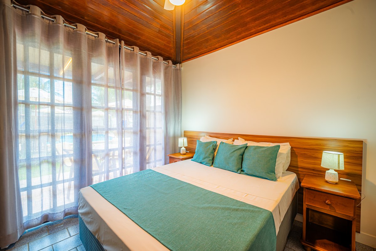 Loft Coral 6